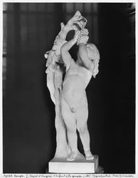 ブドウの子、1845（大理石）（414584も参照）